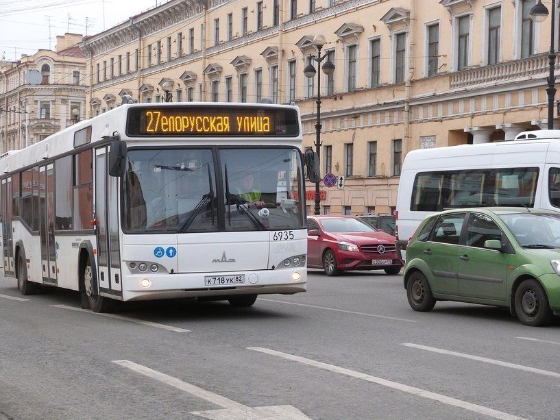 Число пассажиров автобусов и пользователей "Подорожника" растет 