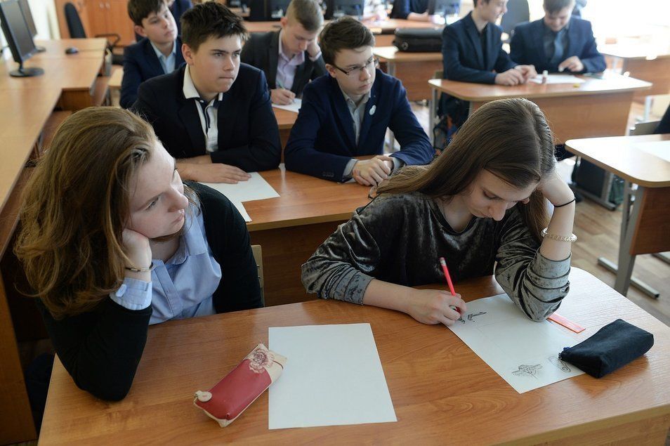 В российских школах хотят отменить пятибалльную систему оценок 
