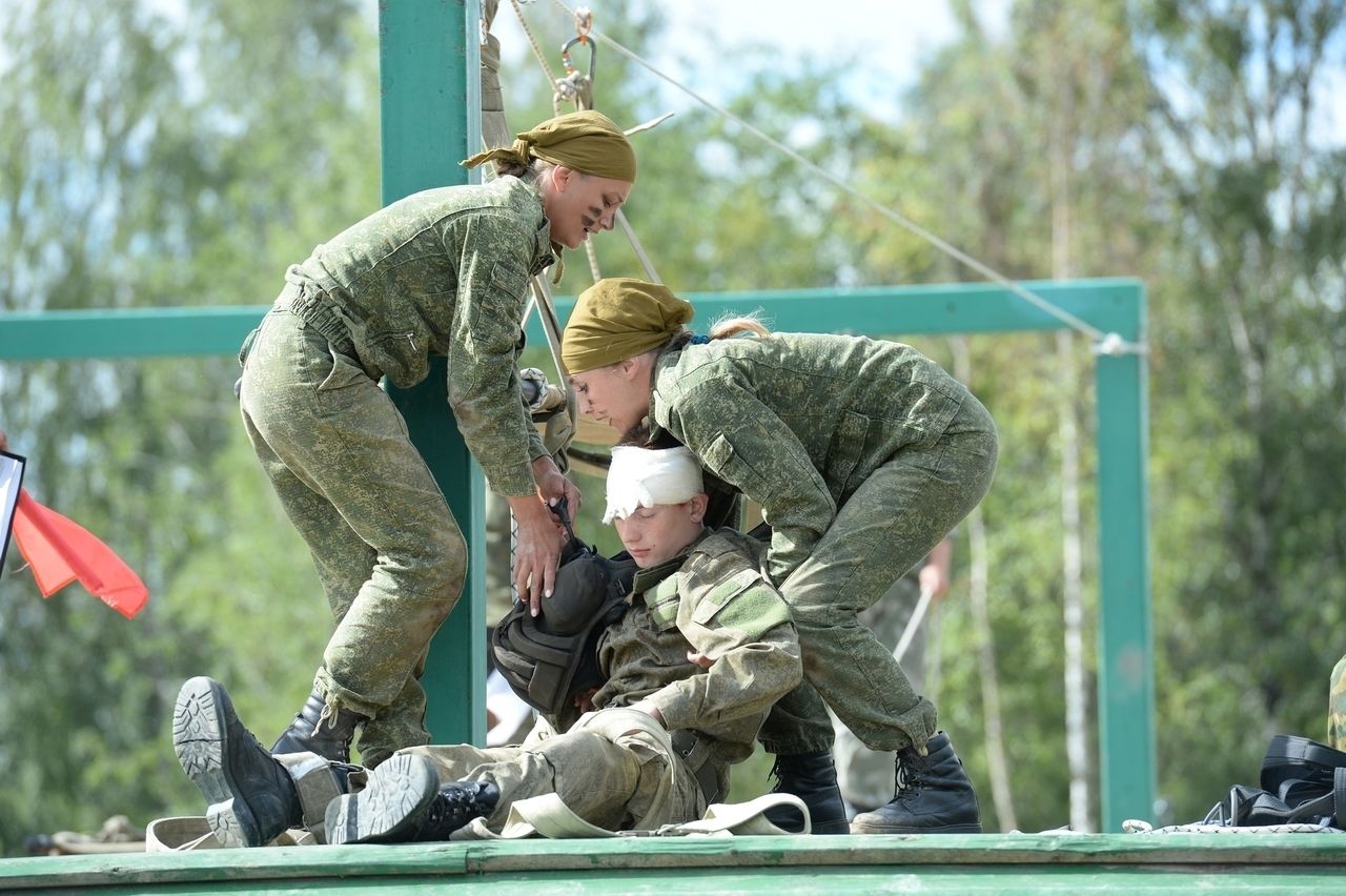 В Петербурге в рамках IV армейских международных игр «АрМИ-2018» прошла военно-медицинская эстафета