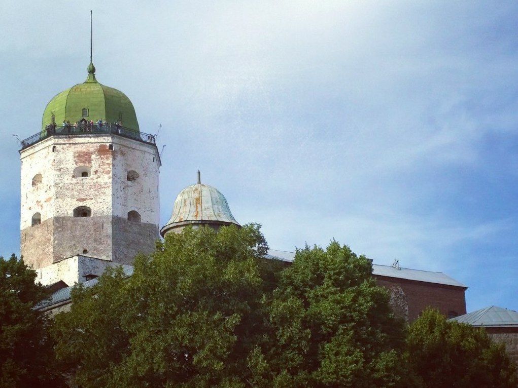 Тайный дом нашли археологи, которые проводят раскопки на южном валу Выборгского замка.