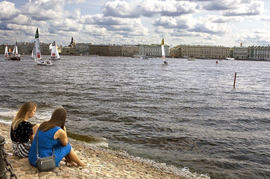 В понедельник в Петербурге облачно, туман и без осадков 