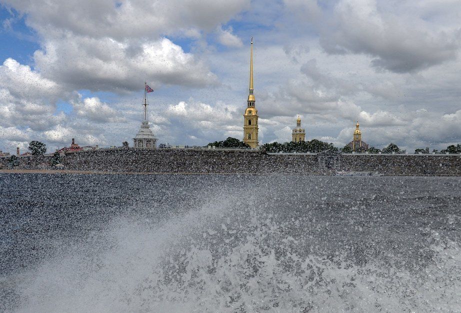 Во вторник в Петербурге сильный ветер и без осадков 