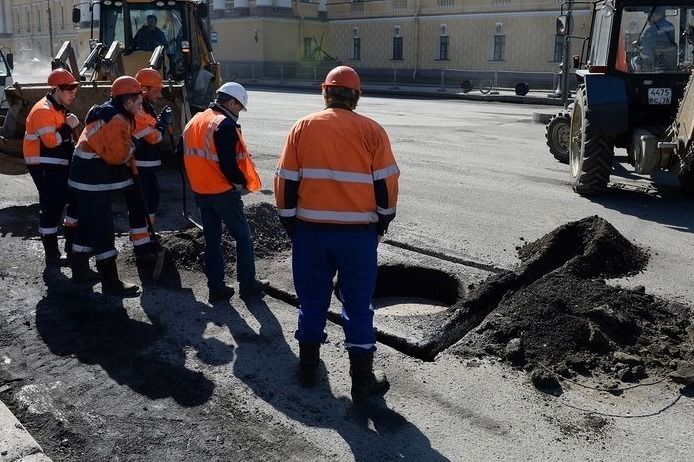 Греческая площадь станет благоустроенной в октябре