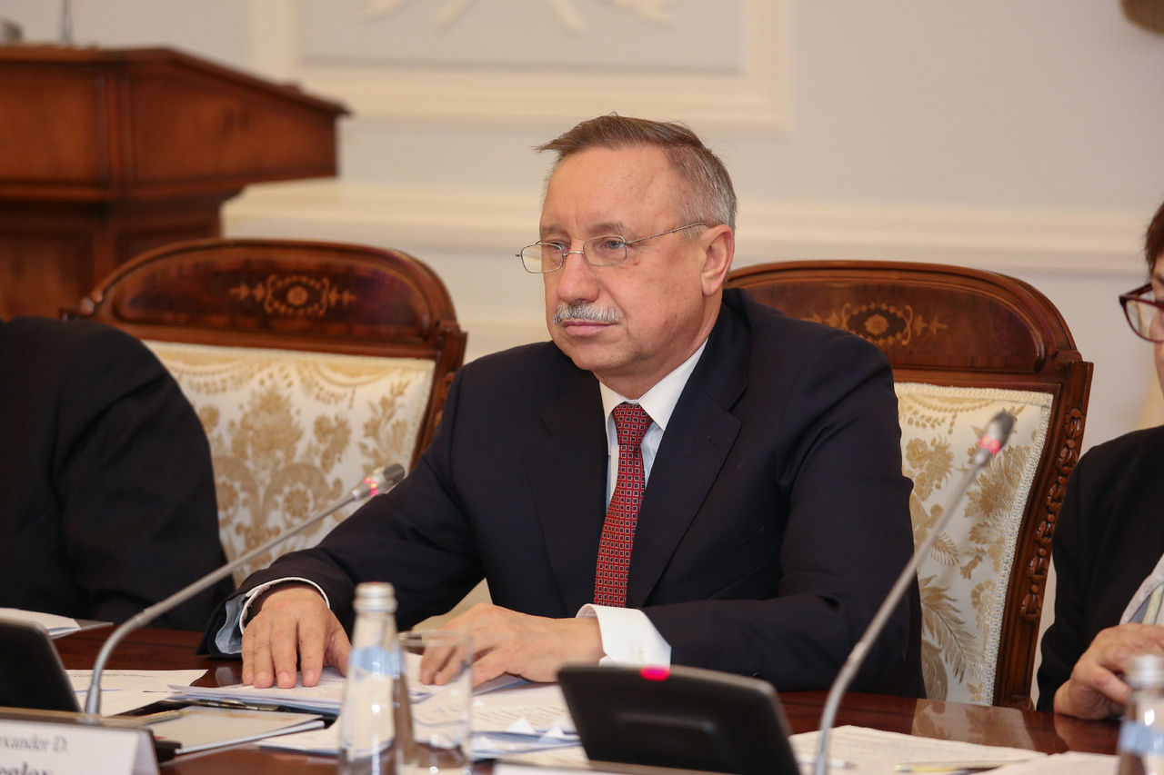 Врио губернатора Петербурга Александр Беглов подписал изменения в отдельные правовые акты