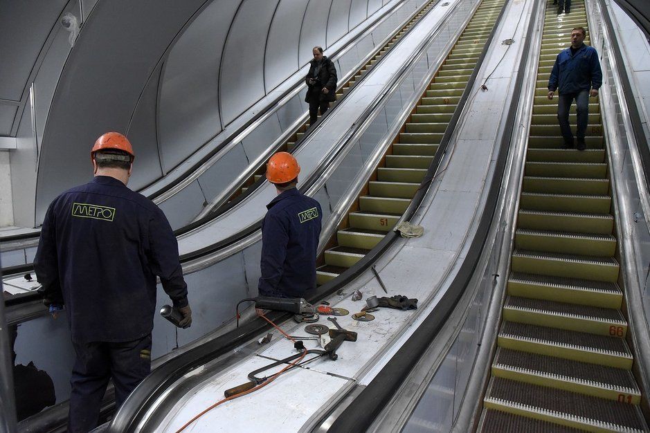 Метрополитен рассказал, почему в подземке так часто ремонтируют эскалаторы 