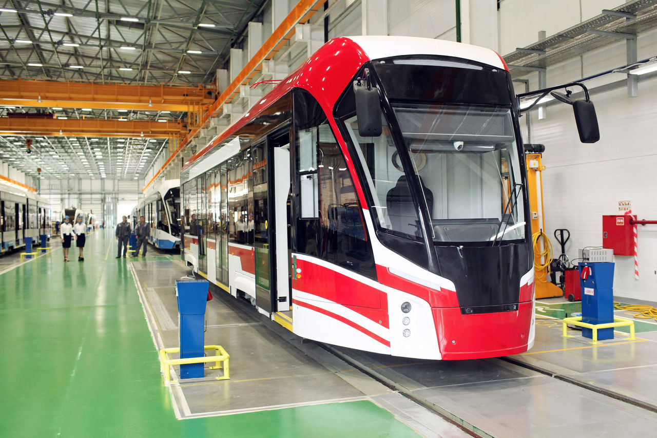 В Петербурге планируют возвести завод по выпуску трамваев и вагонов метро