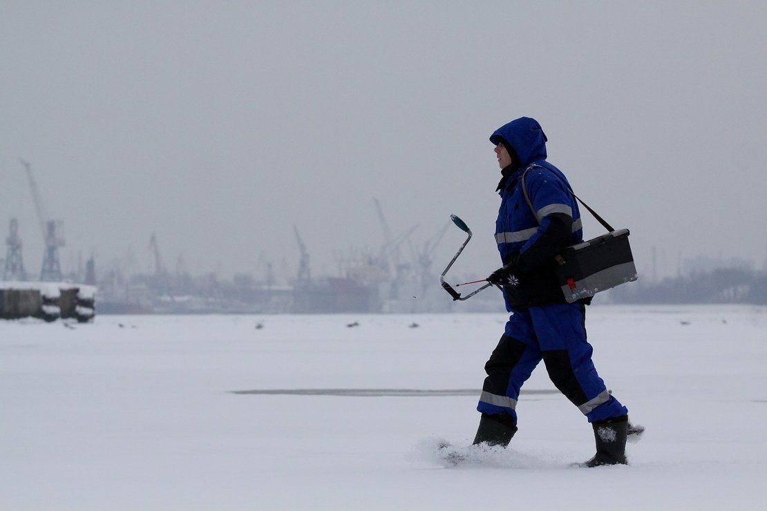 Выход на лед запрещен до 15 января 