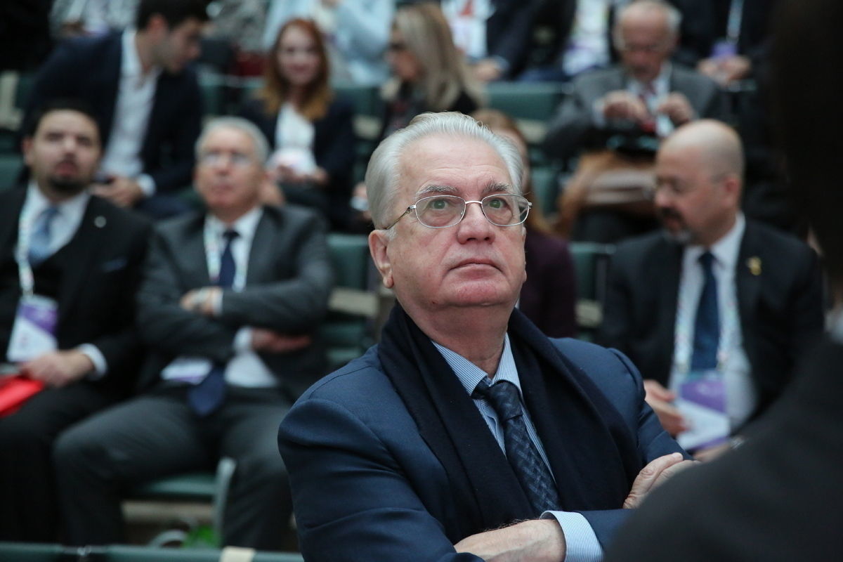 Михаил Пиотровский рассказал, когда будет готов уволиться из Эрмитажа 