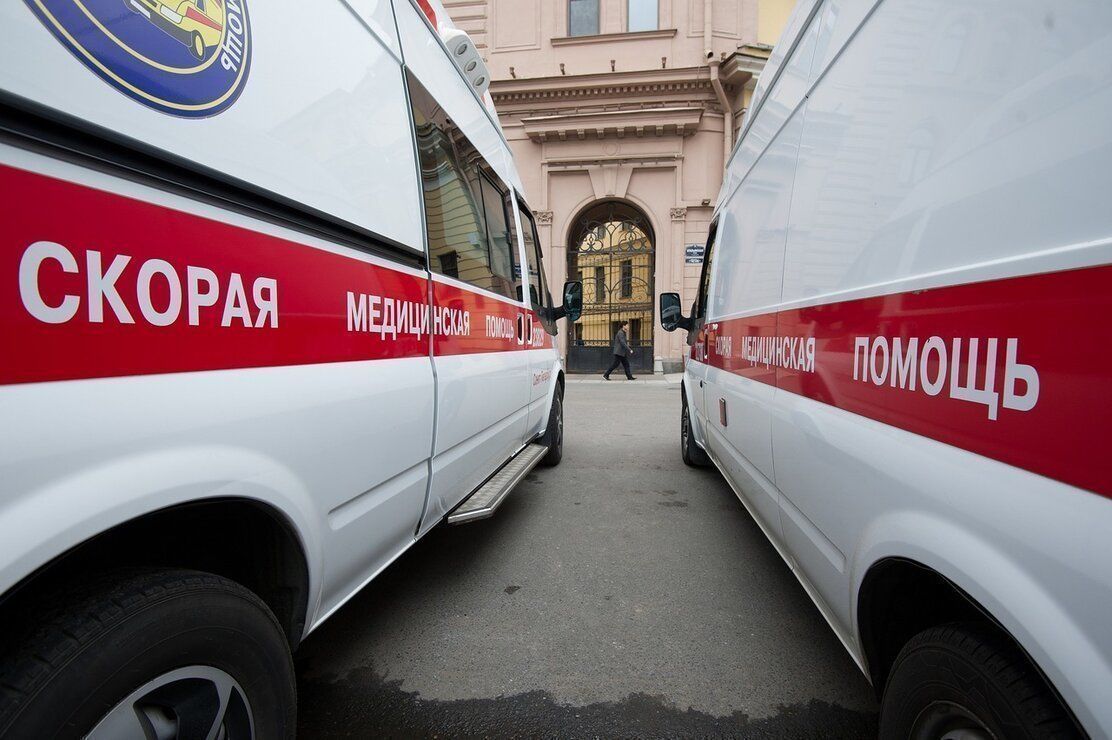 Сотрудники полиции Невского района выясняют обстоятельства, при которых мужчина был госпитализирован с огнестрельным ранением