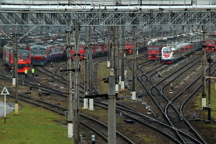 Поезд сбил ребенка