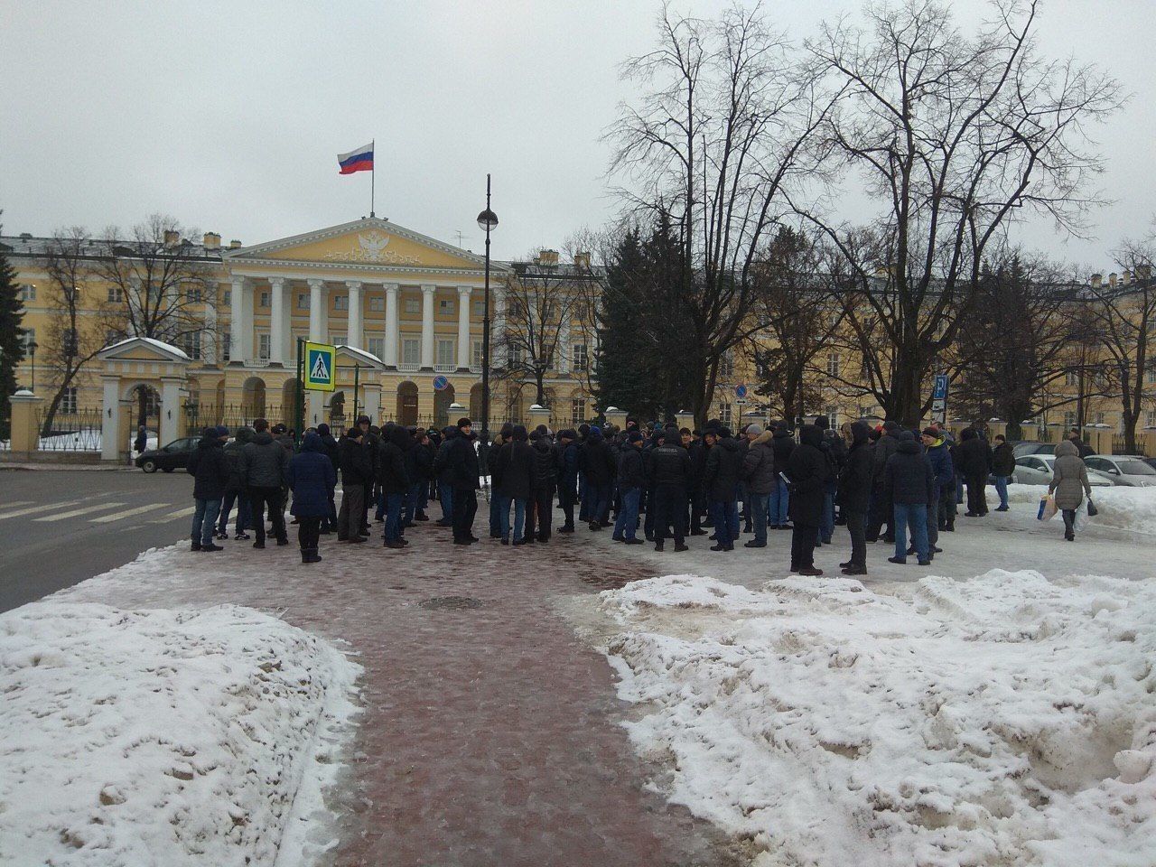 Строители пришли к руководству «Метростроя» с вопросами о зарплатах и перспективах