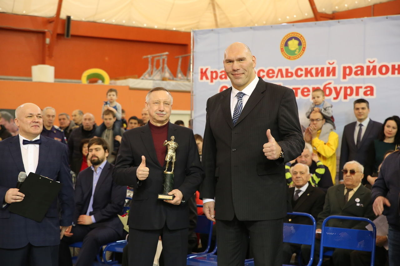 Александр Беглов поздравил участников турнира на призы Николая Валуева