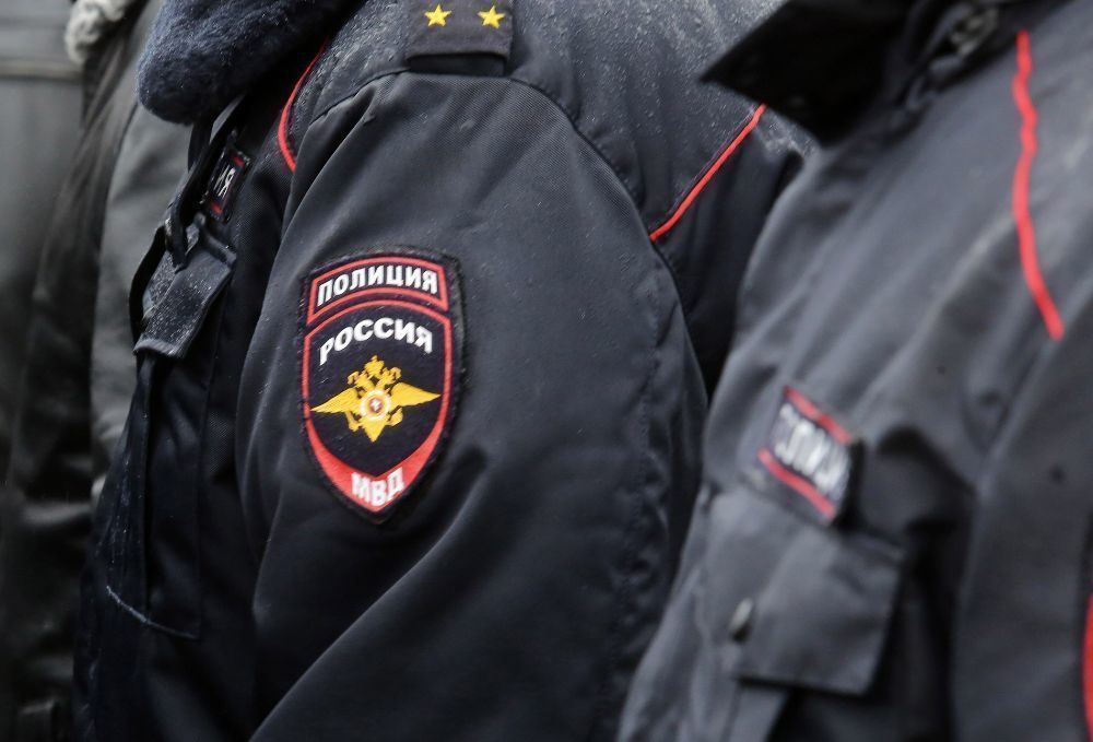 Петербургская восьмиклассница сообщила полиции о захвате школы «террористами» 