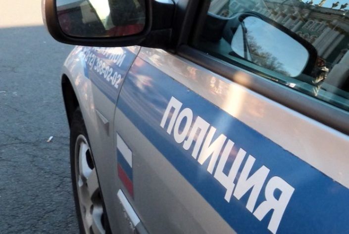 На проспекте Ветеранов водитель скончался за рулем авто 