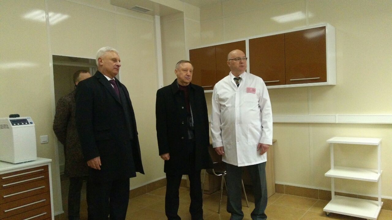 Александр Беглов приехал с инспекцией в Выборгский район 