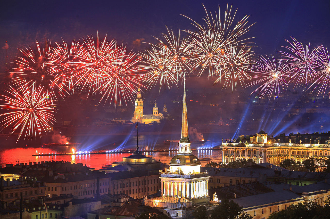 Петербург вошел в топ-3 городов для путешествий на День Победы