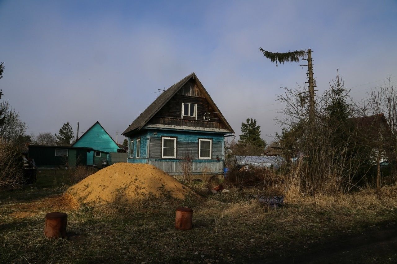 В один из домов в поселке Петро-Славянка проник «незваный гость»