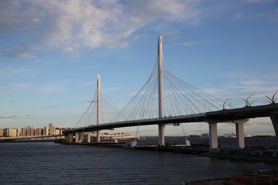 Что произошло в городе на Неве 7 мая