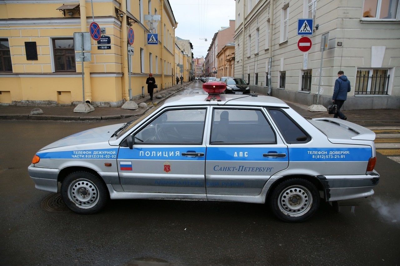 В Петербурге задержали лихача, который пытался скрыться от сотрудников ДПС