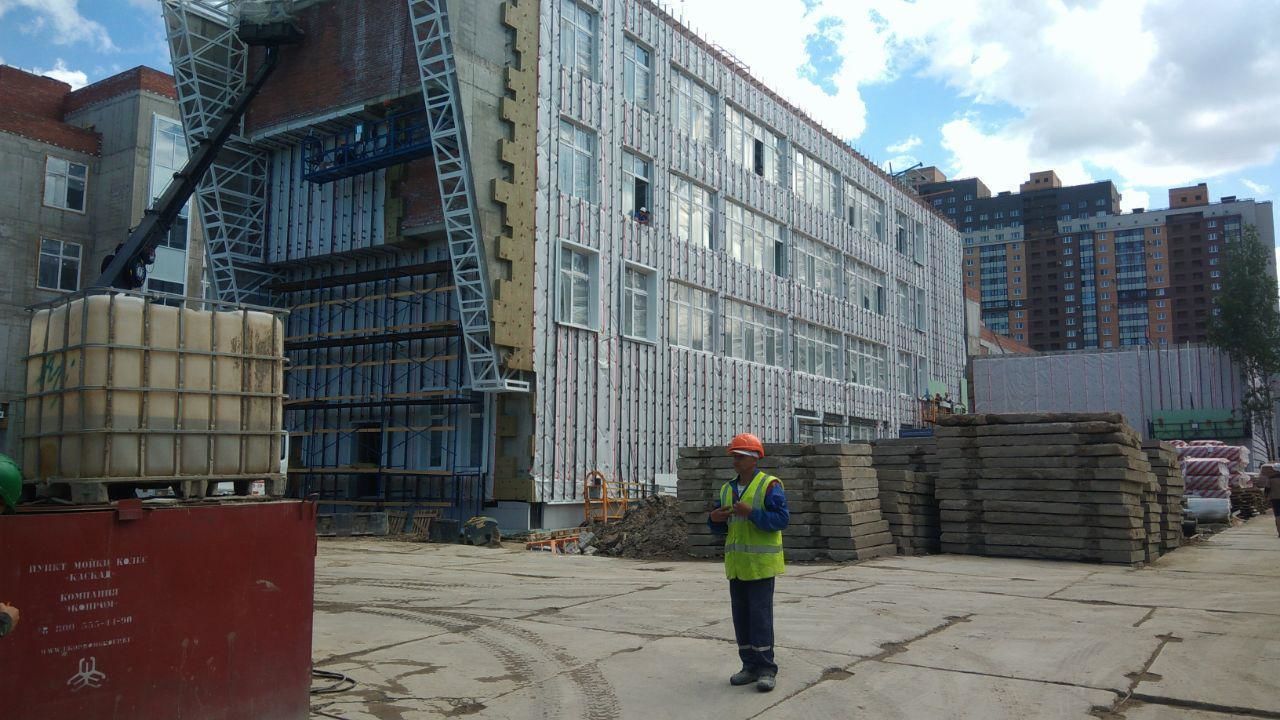 Школа и детсад в Московском районе: как выполняются поручения Александра Беглова о социальных стройках
