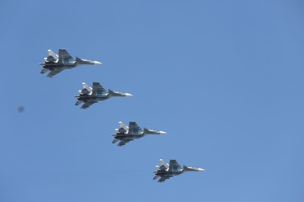 Морская авиация четыре раза пролетит над Петербургом перед Военном-морским парадом 