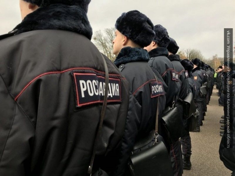 Уволенная из СПА-салона сотрудница разбила стекла в заведении, чтобы отмстить работодателю