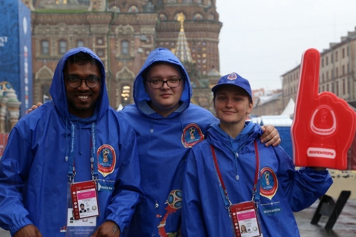 Волонтеры со всей страны приедут на Евро-2020 в Петербург 