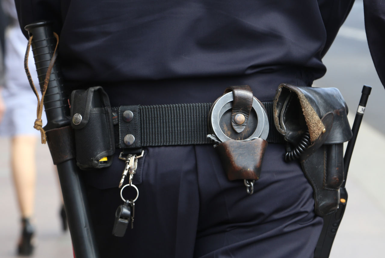 Полиция Петербурга расследует поножовщину в Апраксином переулке 