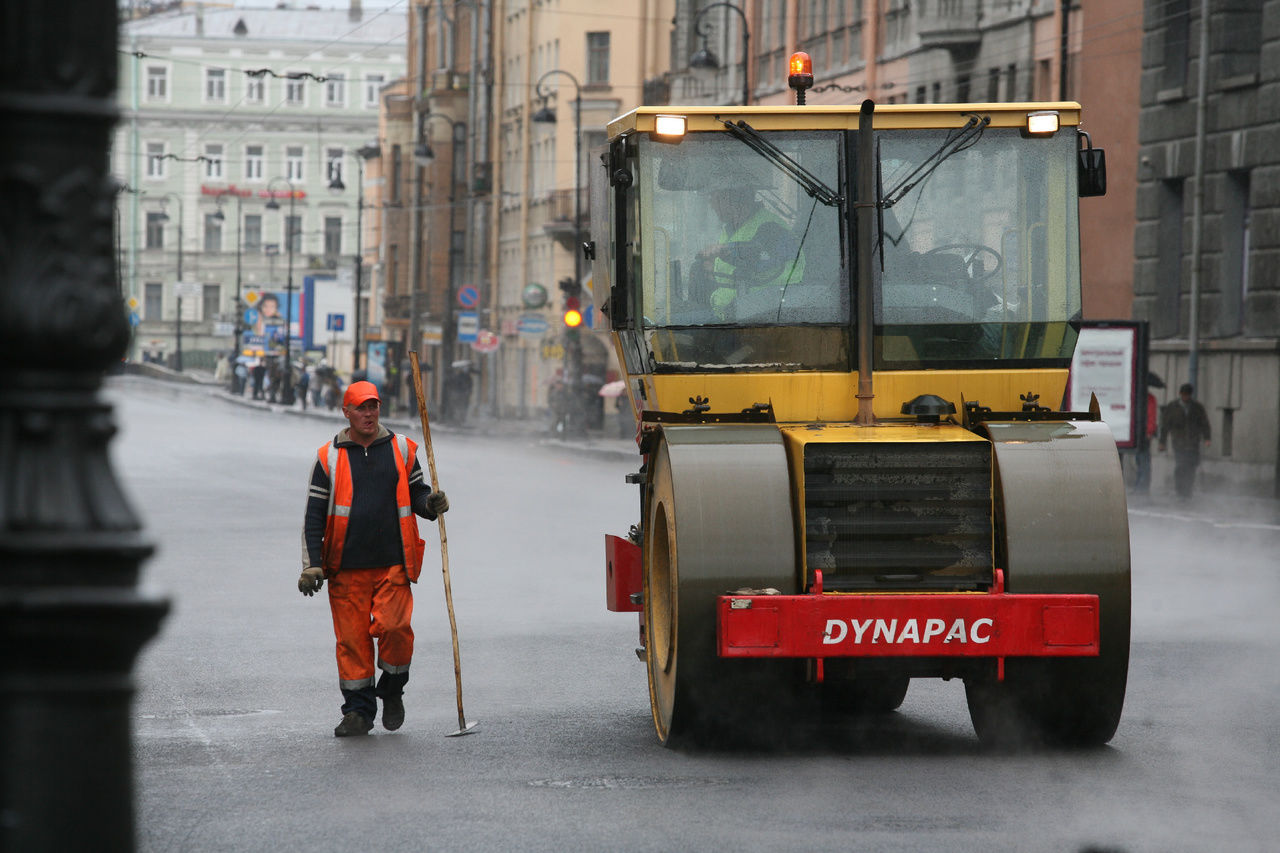 Петербург получит 13 миллиардов рублей на дорожные проекты