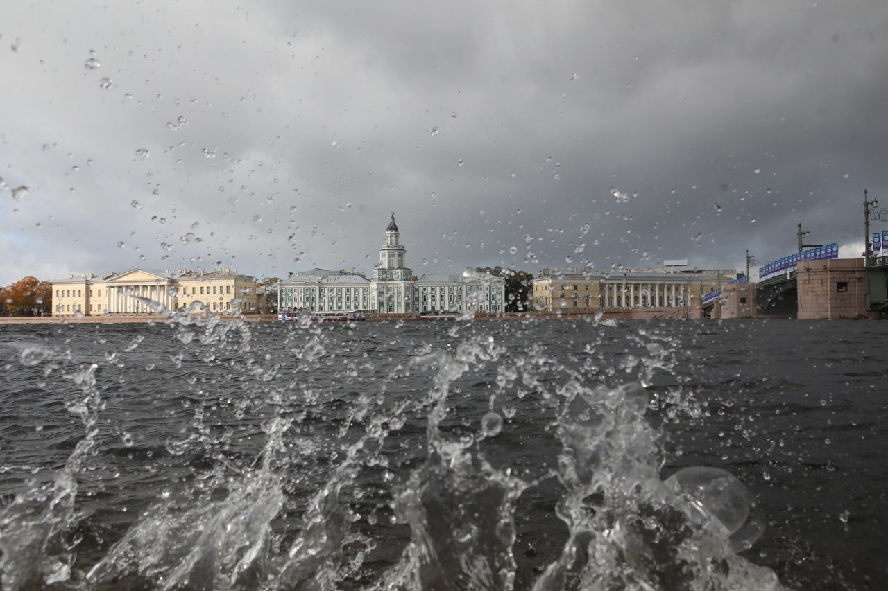 Во второй половине дня в Петербурге усилится ветер 