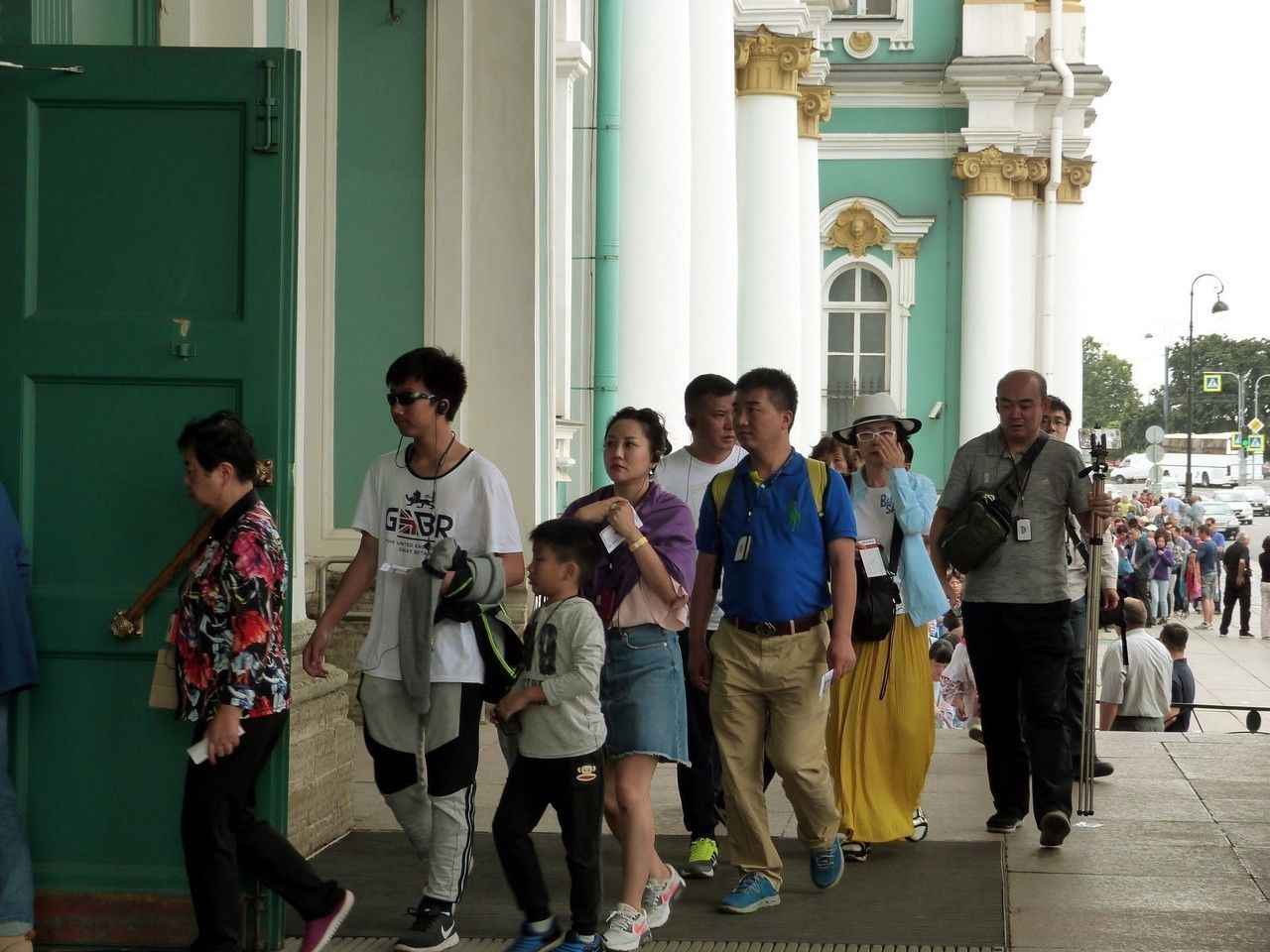 китайские туристы в россии