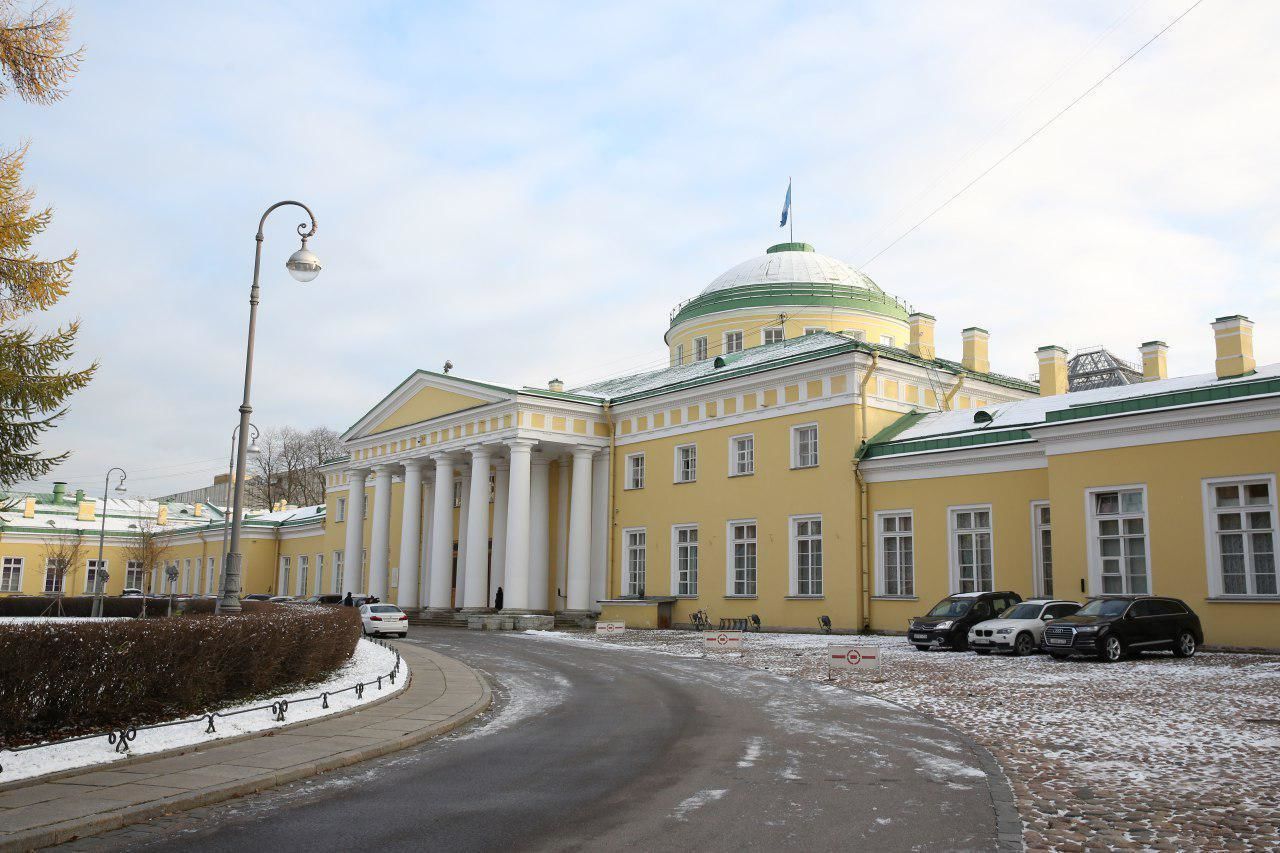 В Таврическом дворце обсудили планы восстановления Андреевского храма в  Кронштадте