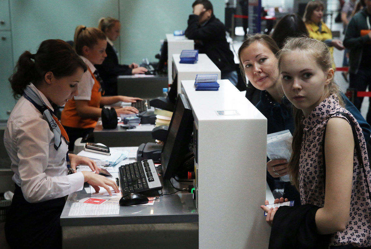 Ошибки при оформлении электронной визы оставляют Петербург без туристов 