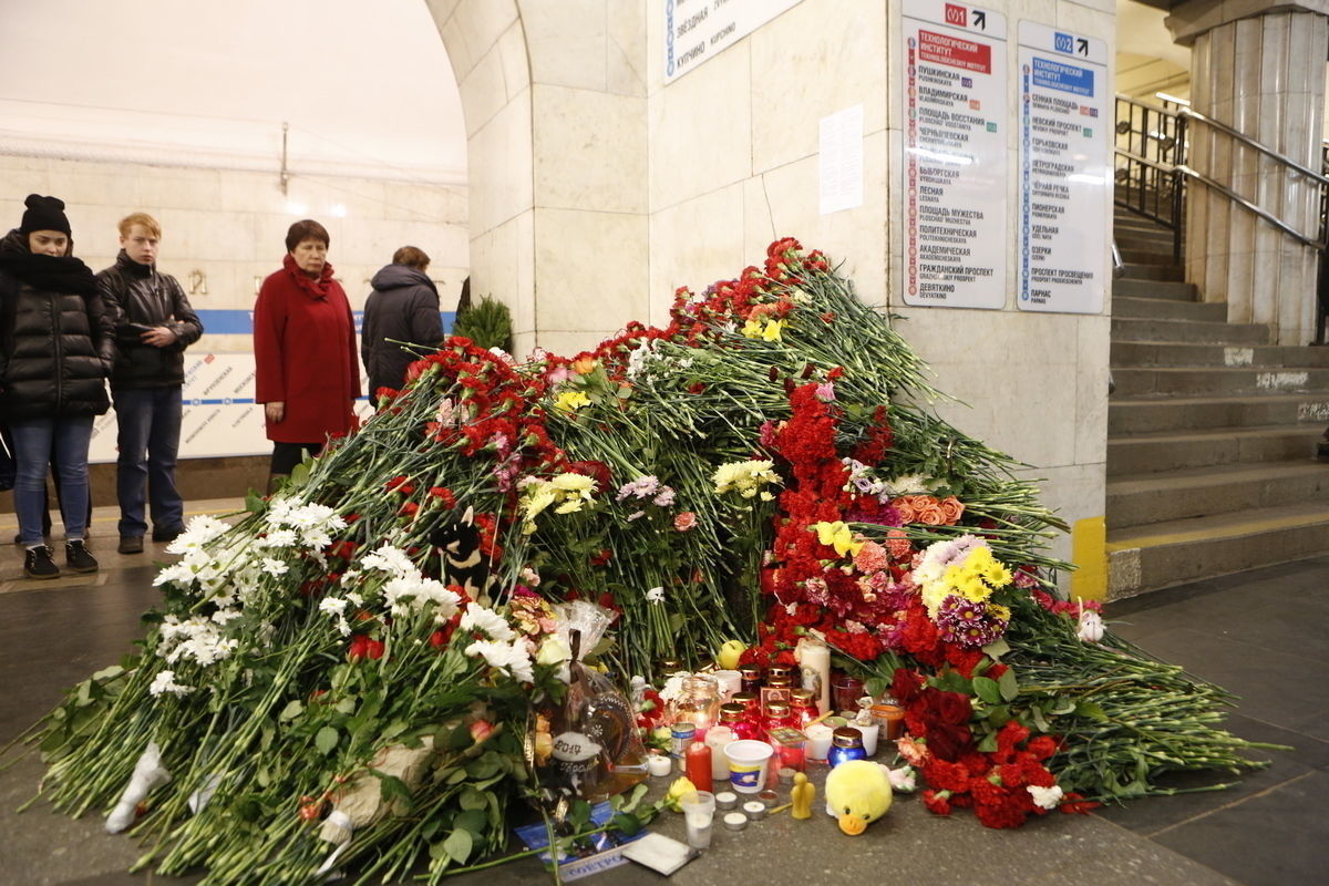 Суд попросили дать пожизненные сроки фигурантам дела о теракте в петербургском метро 
