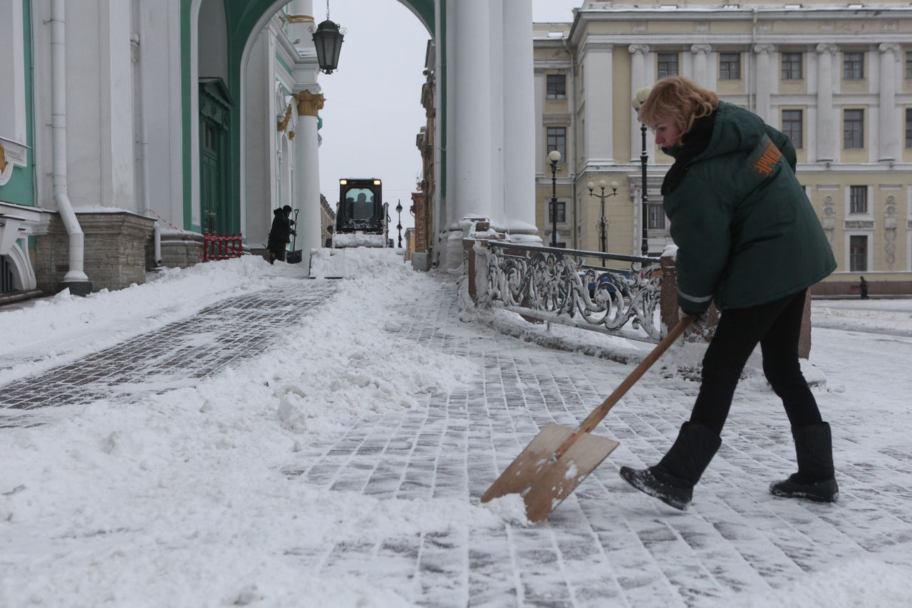 Мокрый снег и гололед прогнозируют в Петербурге в среду 