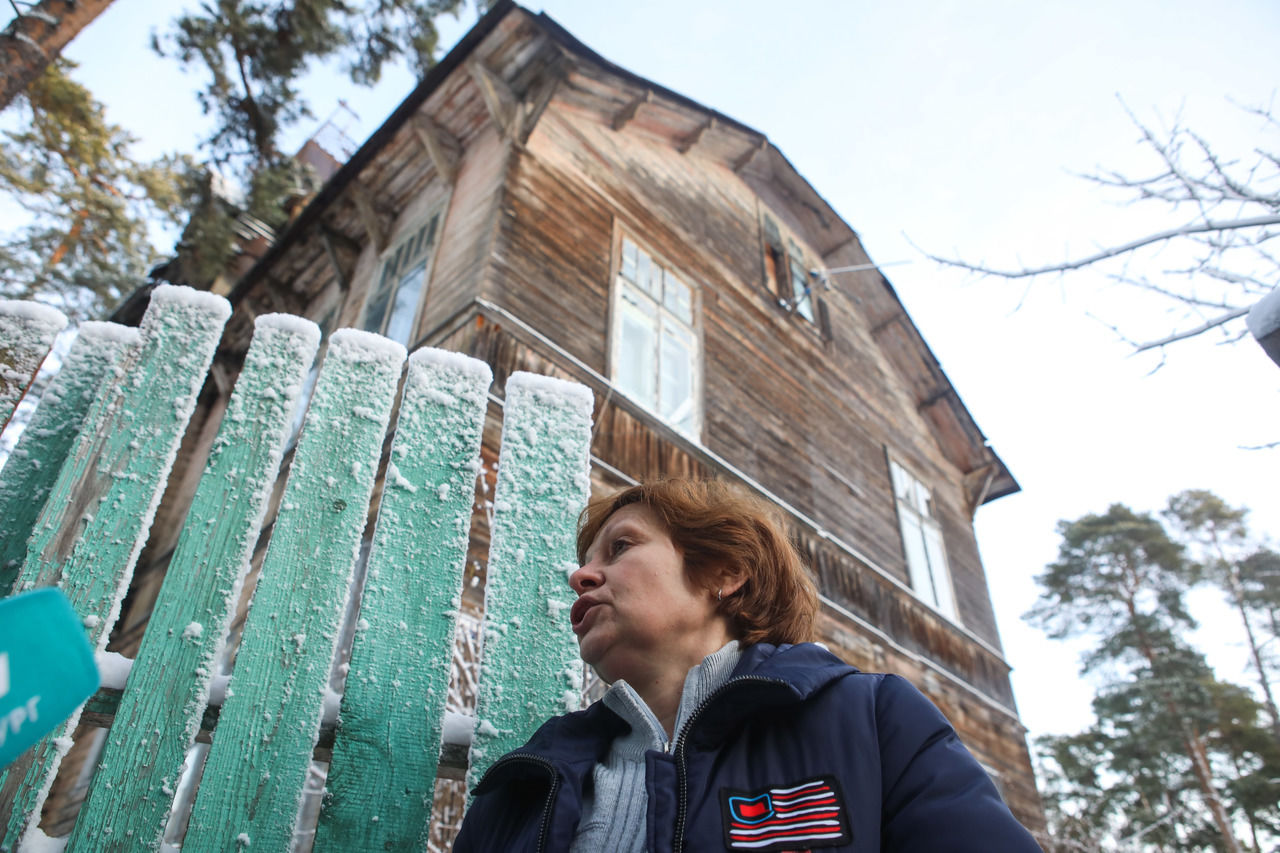 Жительница дачи Кривдиной рассказала, почему не планирует съезжать из дома-памятника 