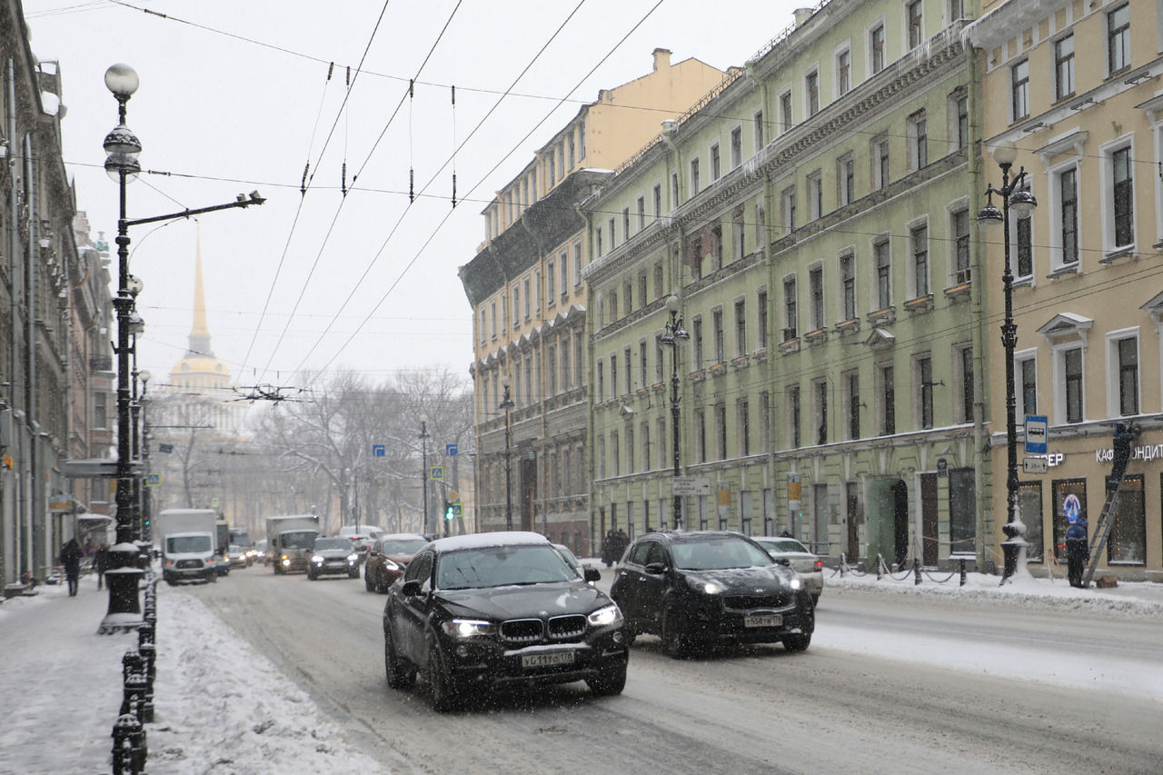 Во вторник в Петербурге усилится похолодание и пройдет снег 