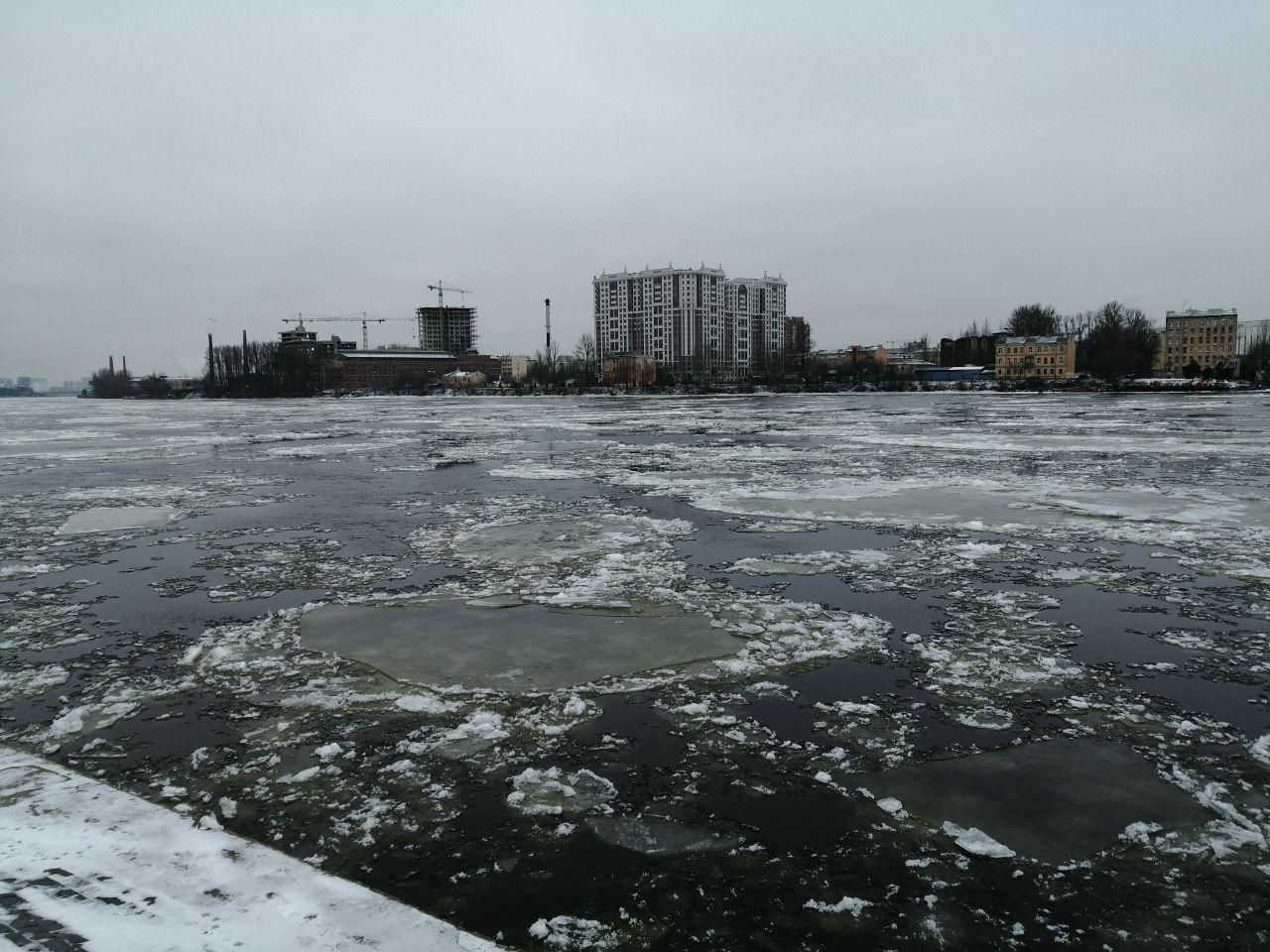 Главный синоптик Петербурга: городу рано прощаться со снегом 