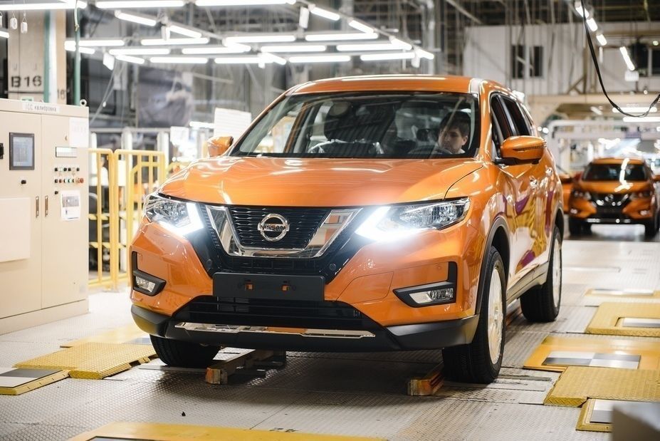 Завод Nissan не будет работать в Петербурге до конца апреля