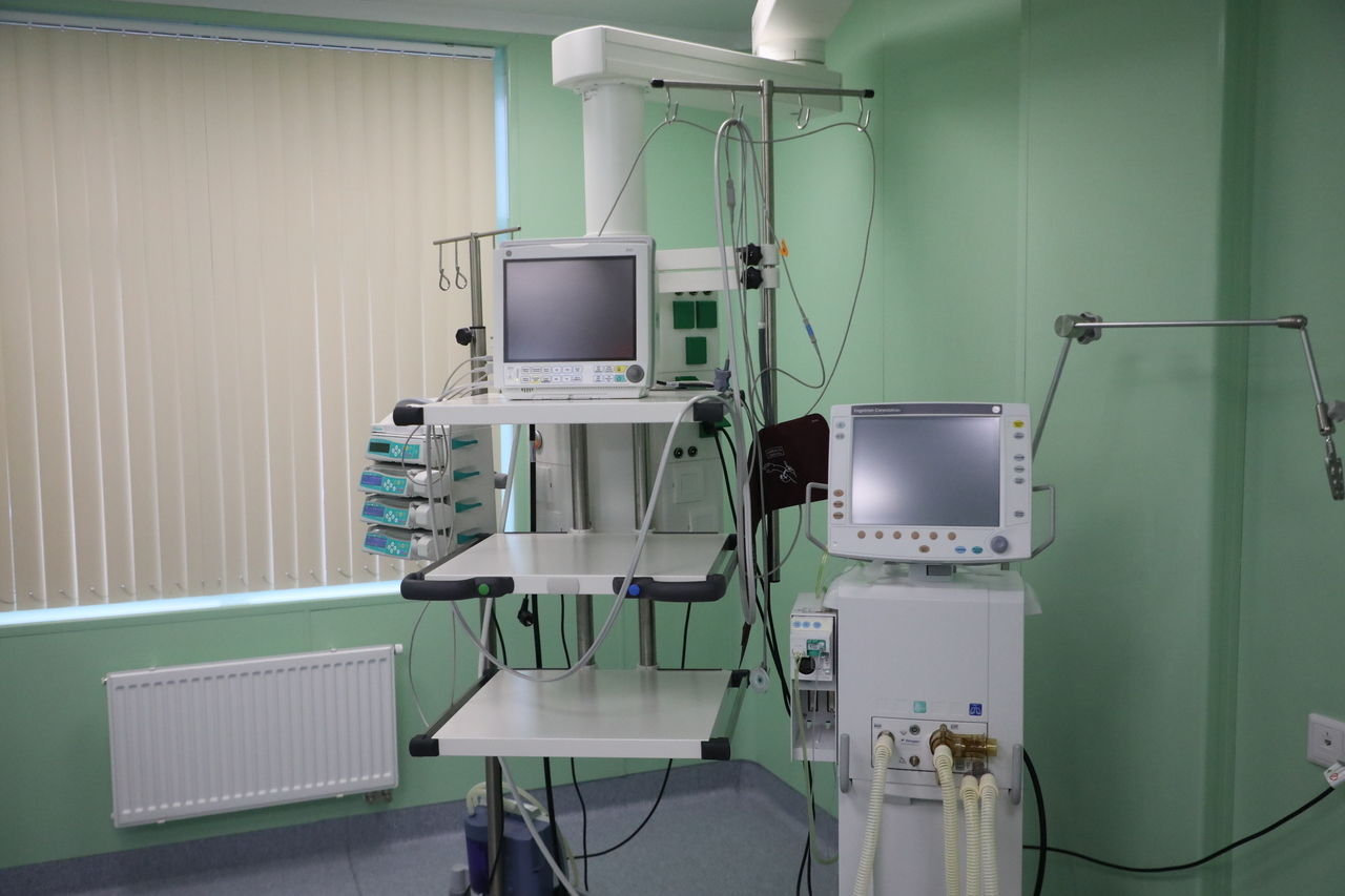 В Боткинскую больницу передали оборудование для детоксикации крови