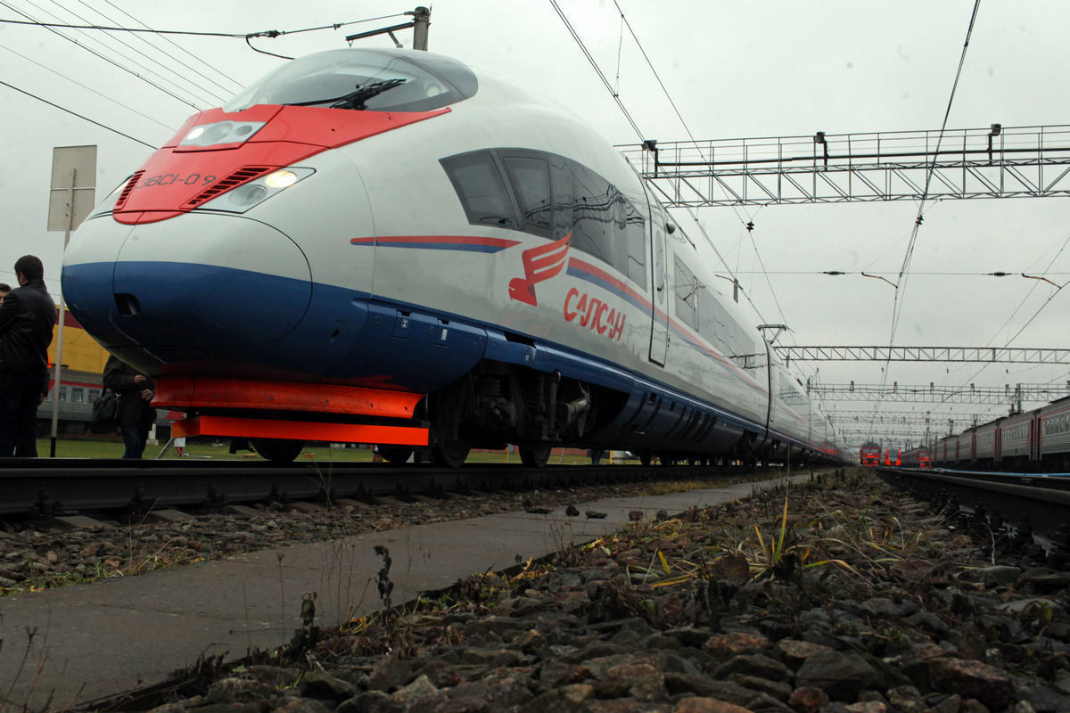 В конце мая для соблюдения социальной дистанции запустят дополнительные «Сапсаны»