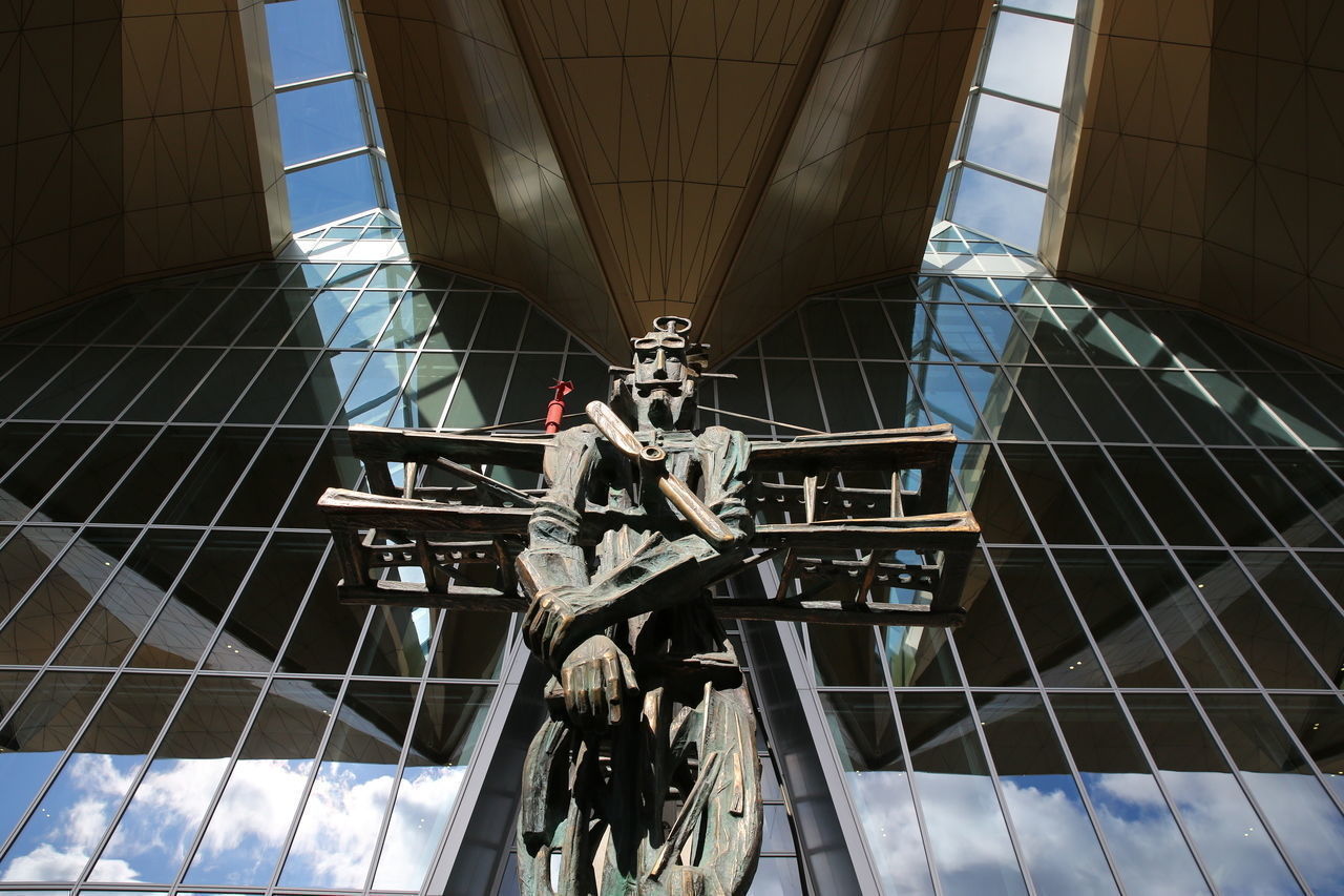 В четверг в Пулково отменили сразу 13 рейсов 