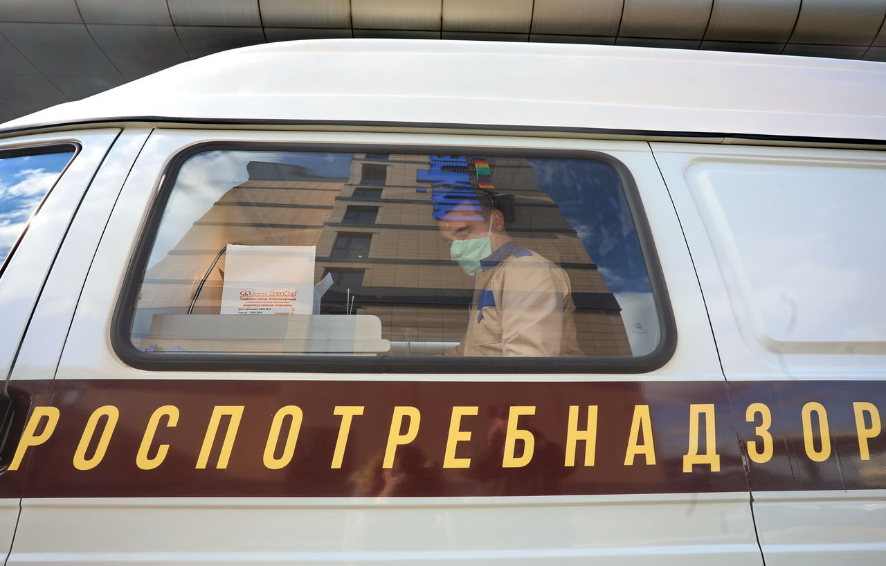 За последние сутки в Петербурге на коронавирус проверились 10 365 человек