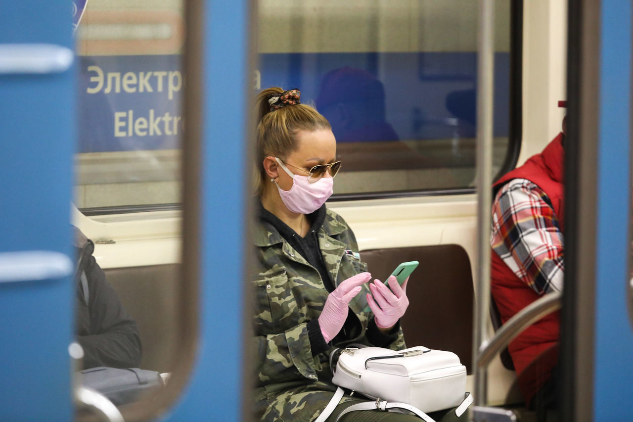 Пассажиропоток петербургского метро поднялся почти до миллиона 