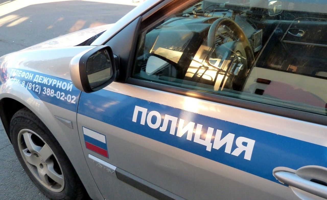 В полицию доставили 49 нарушителей после рейда по барам в центре Петербурга