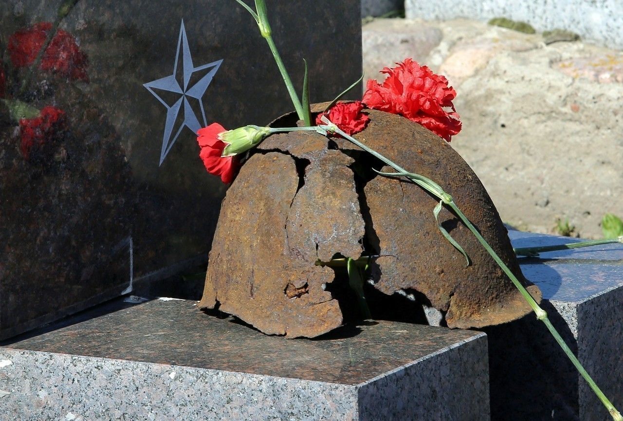У деревни Мишкино захоронили останки  470 солдат и офицеров Красной армии
