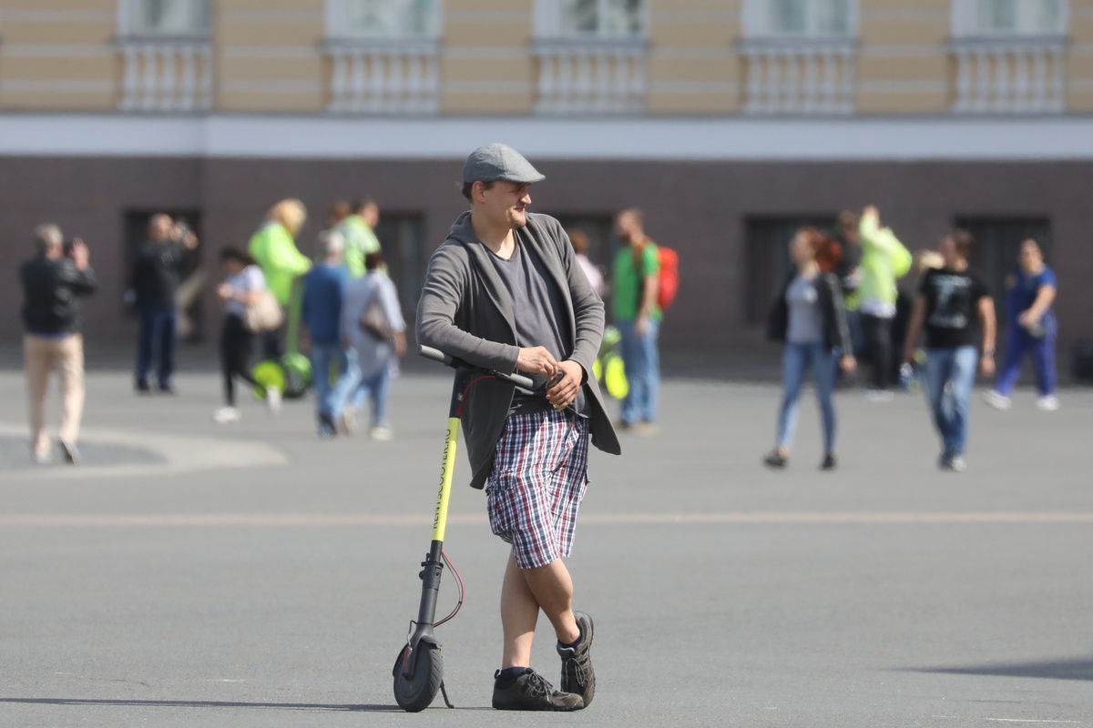 В Петербурге подскочил спрос на электросамокаты и гироскутеры 