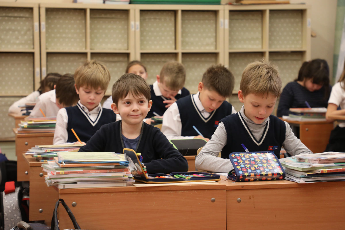 «Бояться не стоит»: педиатр прокомментировала карантин, введенный в нескольких школах Петербурга 