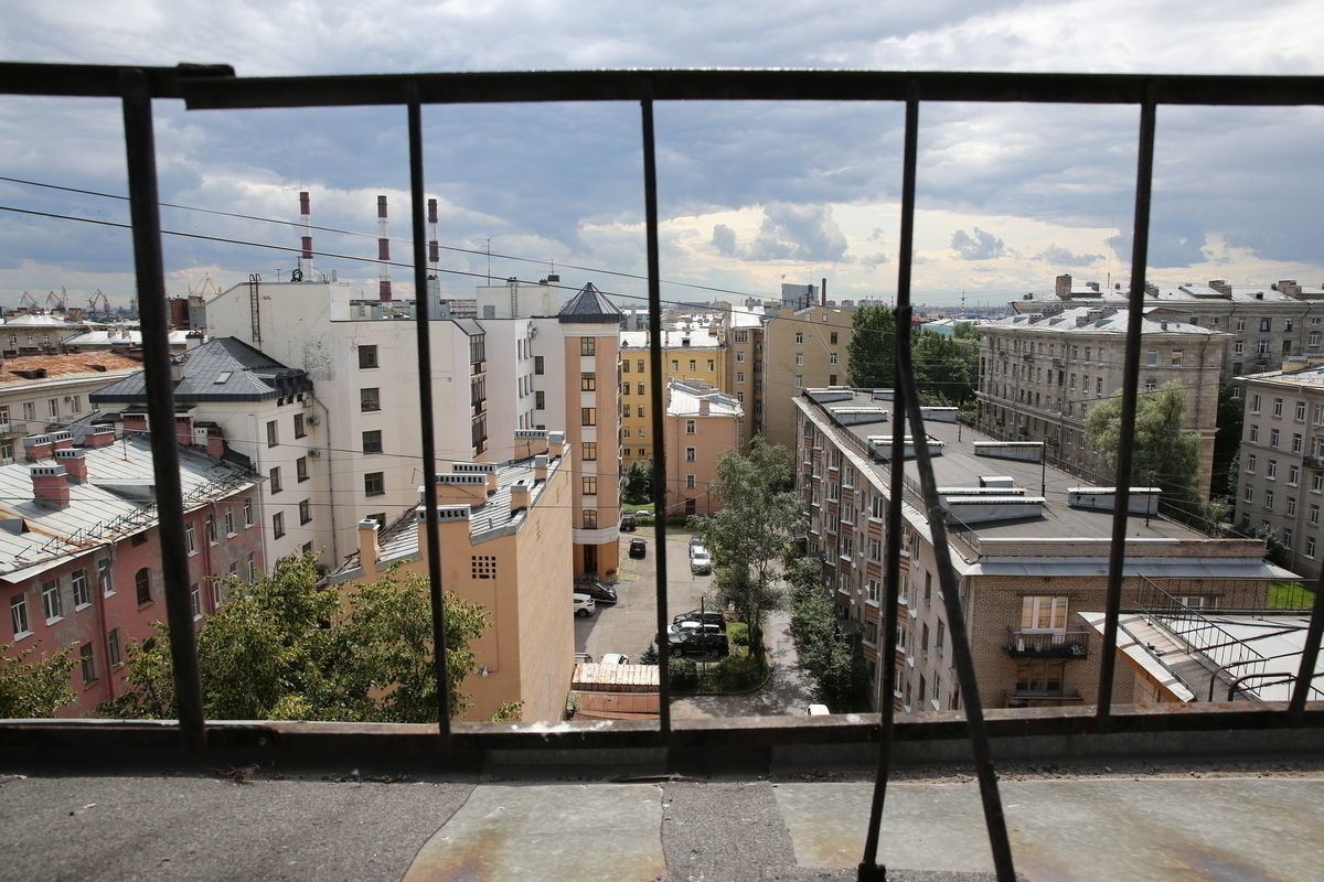 Власти Петербурга займутся ужесточением наказания за экскурсии по крышам 