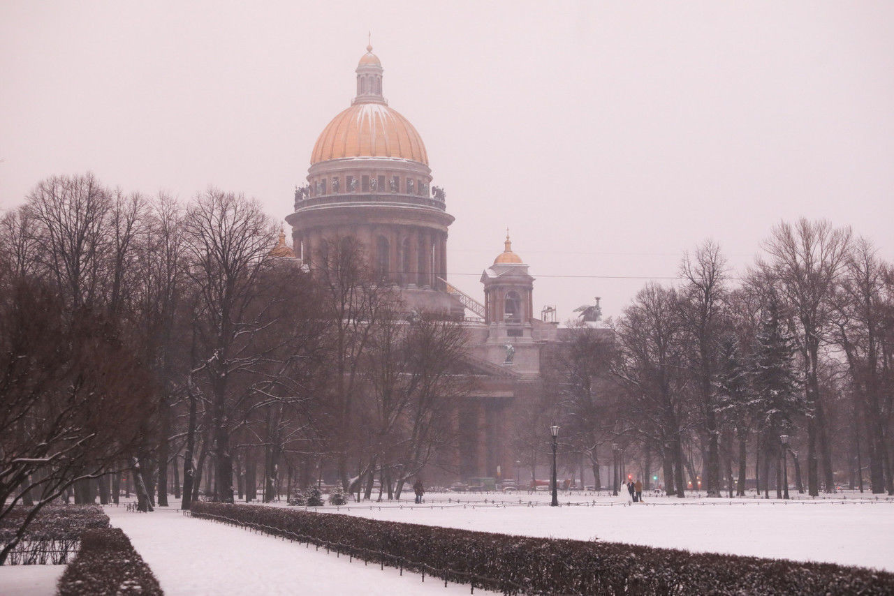 Циклон «Кира» принесет в Петербург мокрый снег с дождем